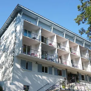 hotel-robinson-auch-32000.midi-pyreneeshotels.com/